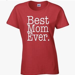 BRAND NEW - Gildan Red Women's 'Best Mom Ever' Tee